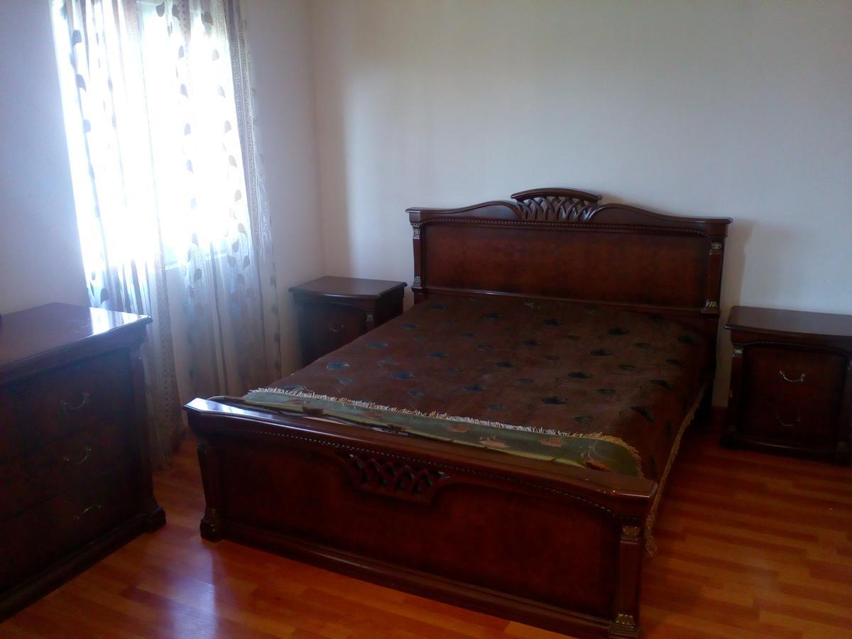 Mini Hotel On Guramishvili 22 コブレチ エクステリア 写真