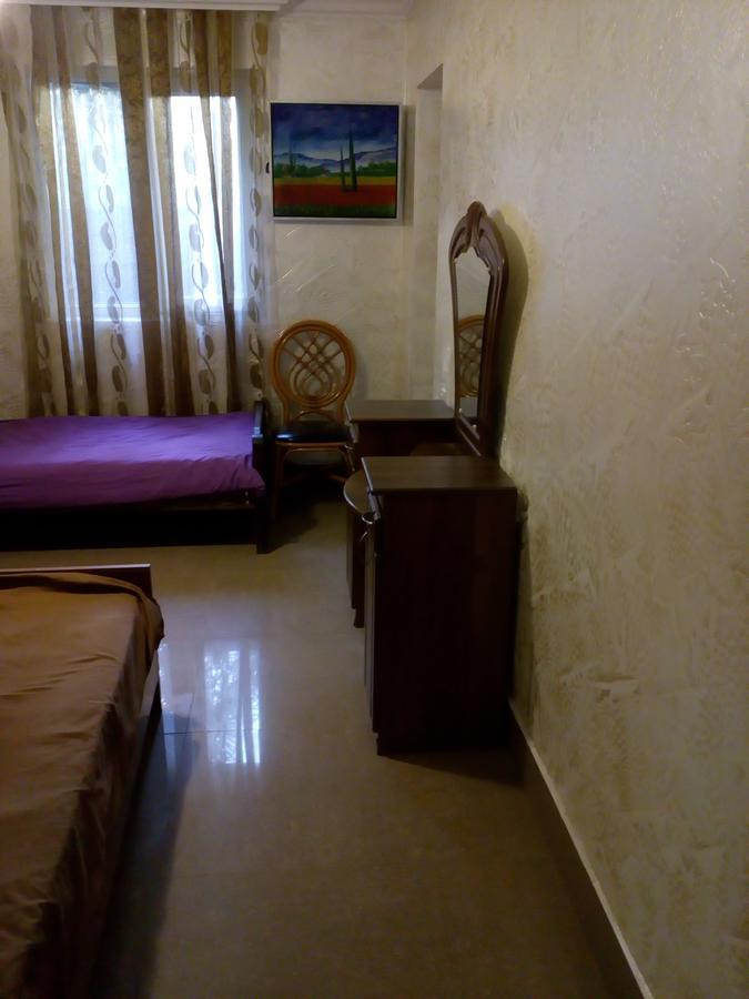 Mini Hotel On Guramishvili 22 コブレチ エクステリア 写真