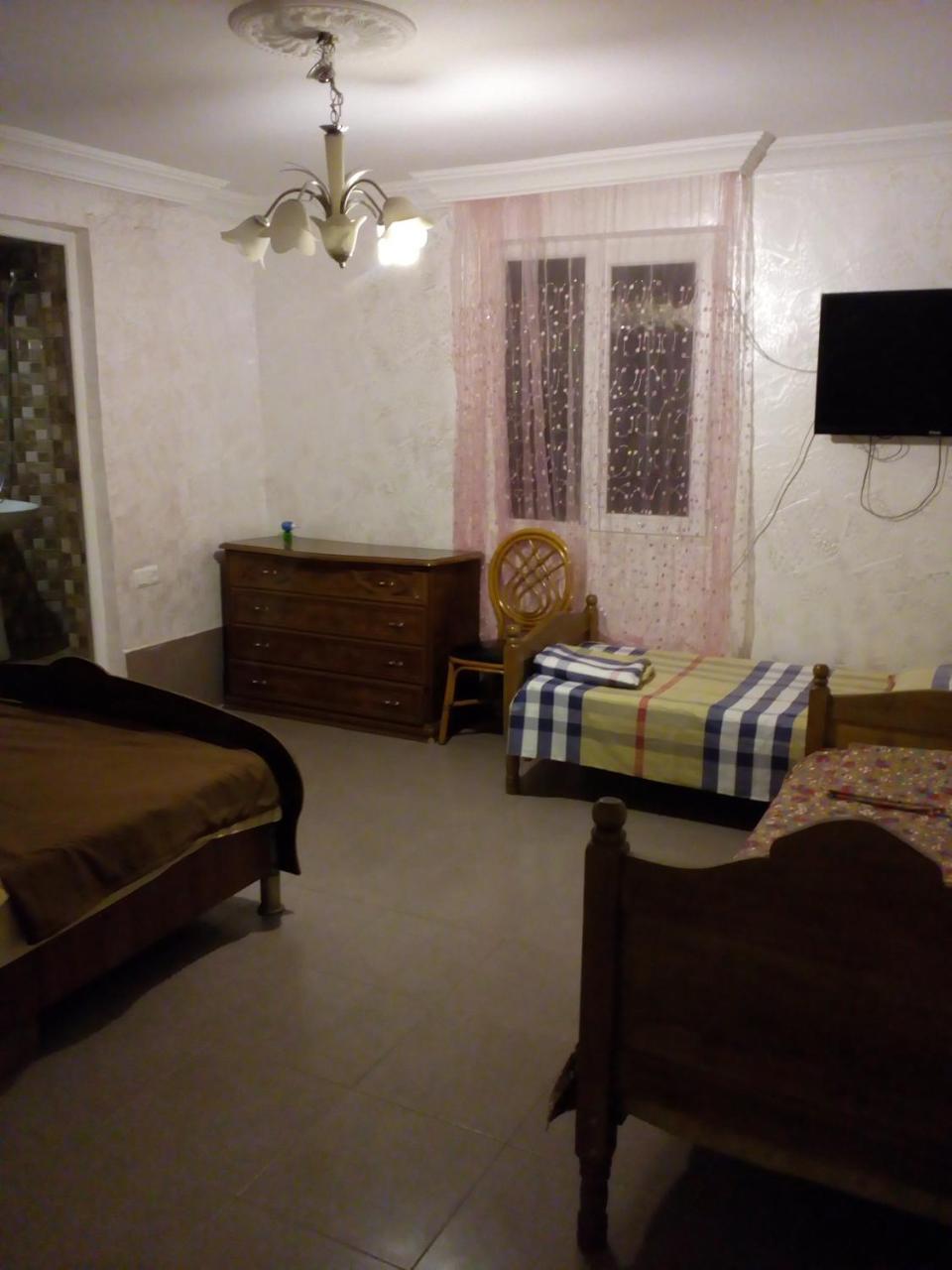 Mini Hotel On Guramishvili 22 コブレチ エクステリア 写真