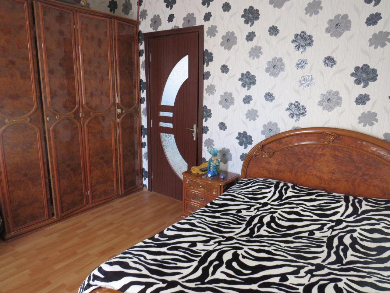 Mini Hotel On Guramishvili 22 コブレチ エクステリア 写真