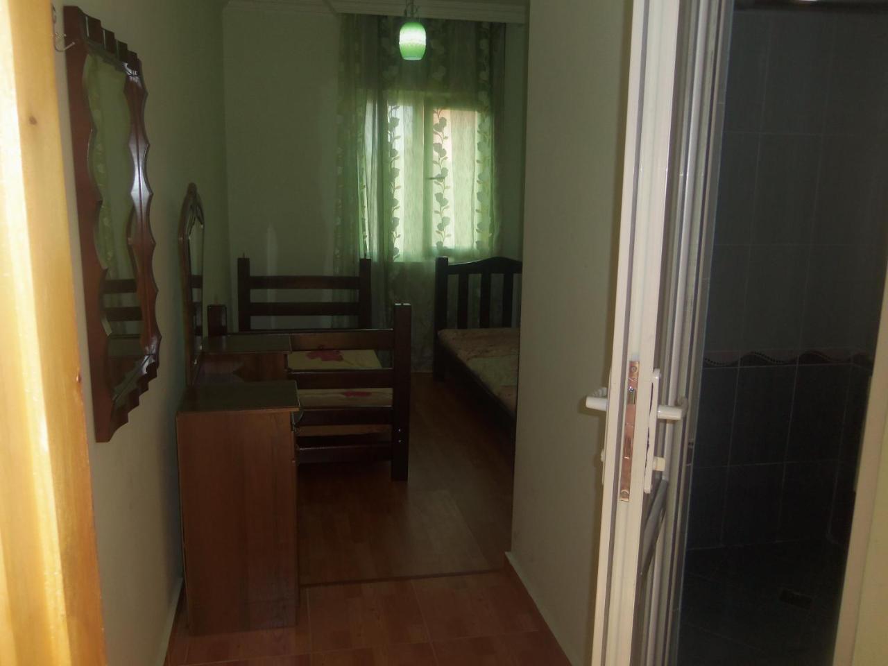 Mini Hotel On Guramishvili 22 コブレチ エクステリア 写真